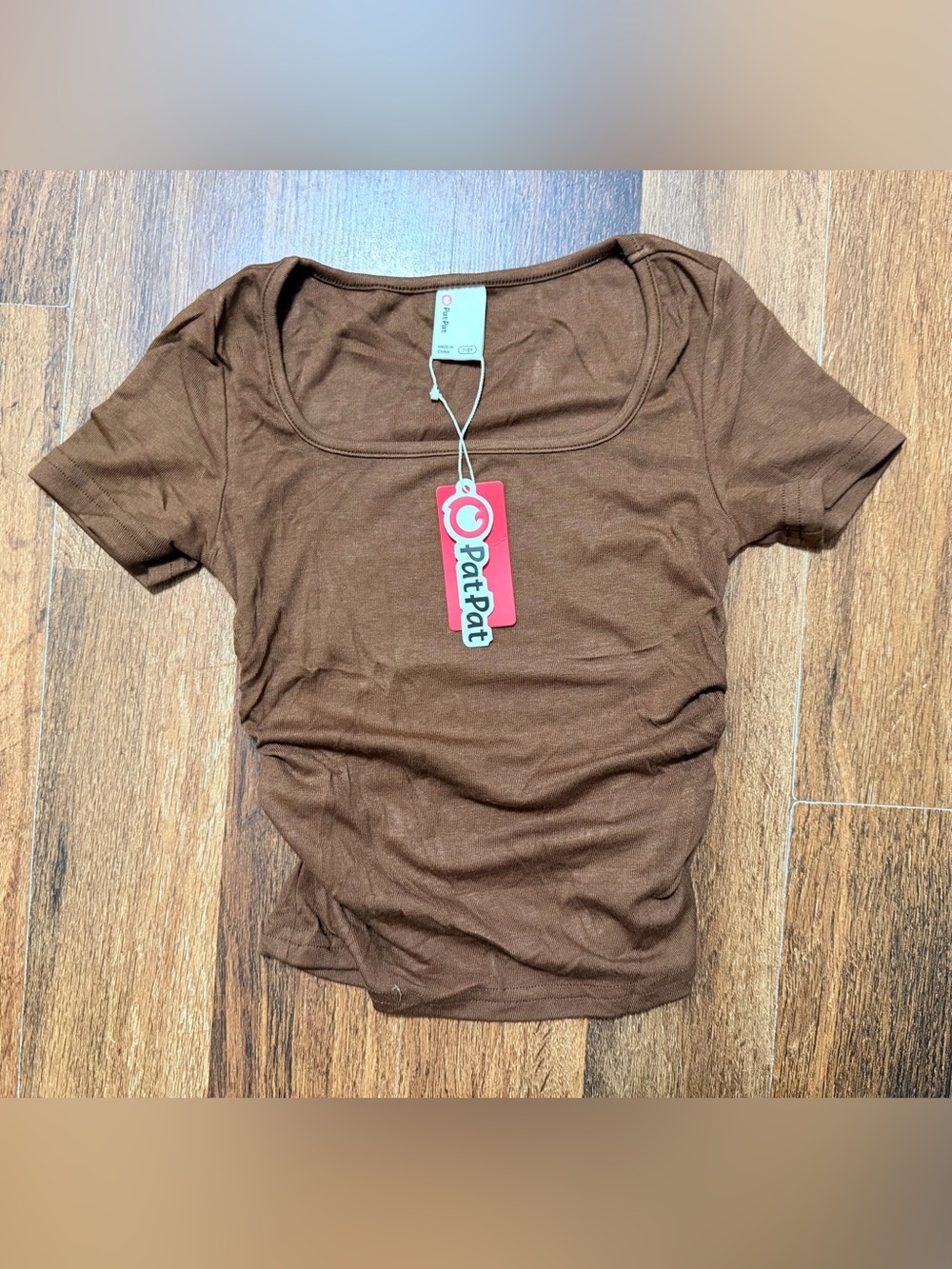 PatPat Chocolate Brown Scoop Neck Short Sleeve Tee